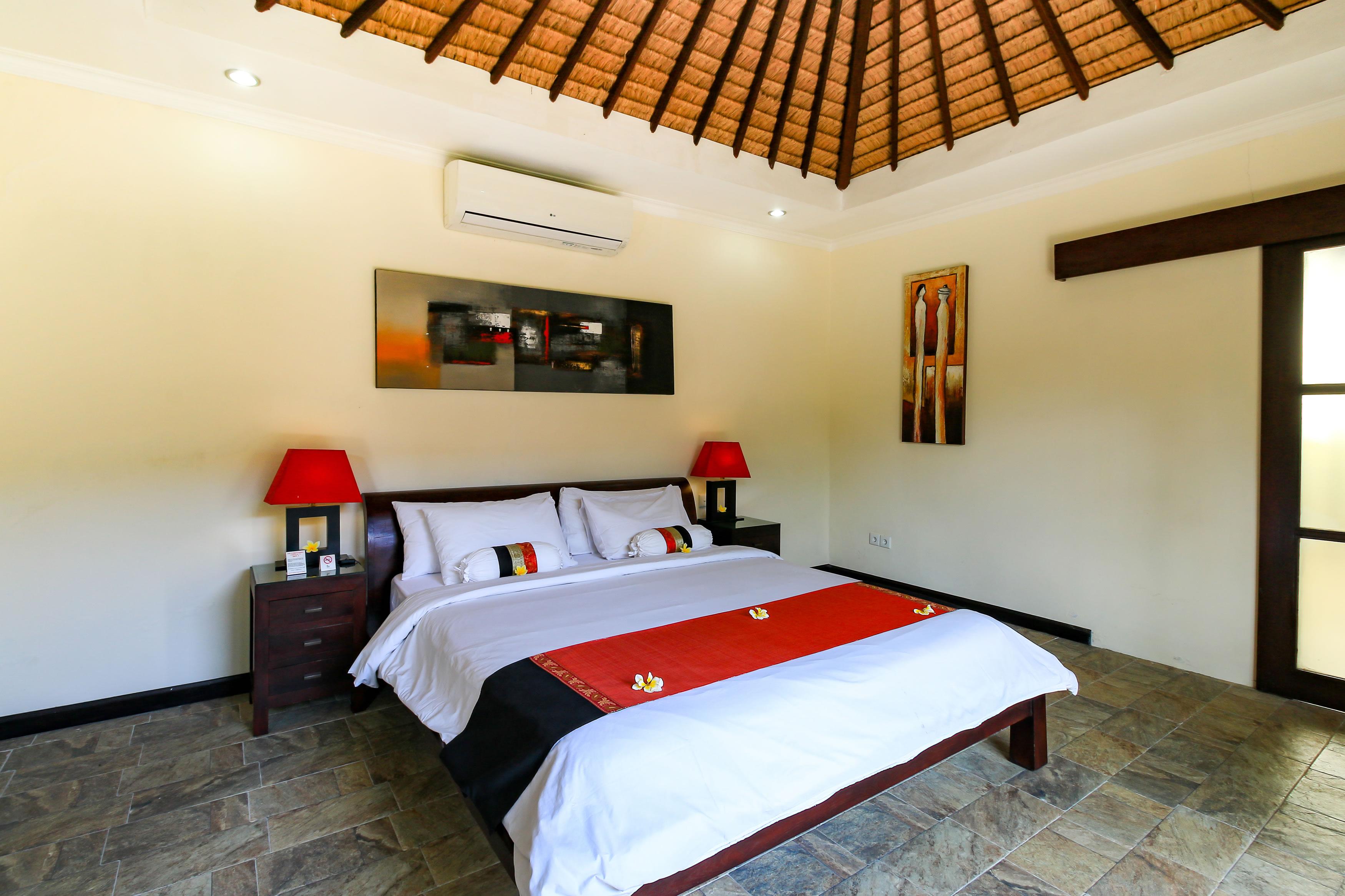 Aleesha Villas And Suites Sanur  Exterior photo