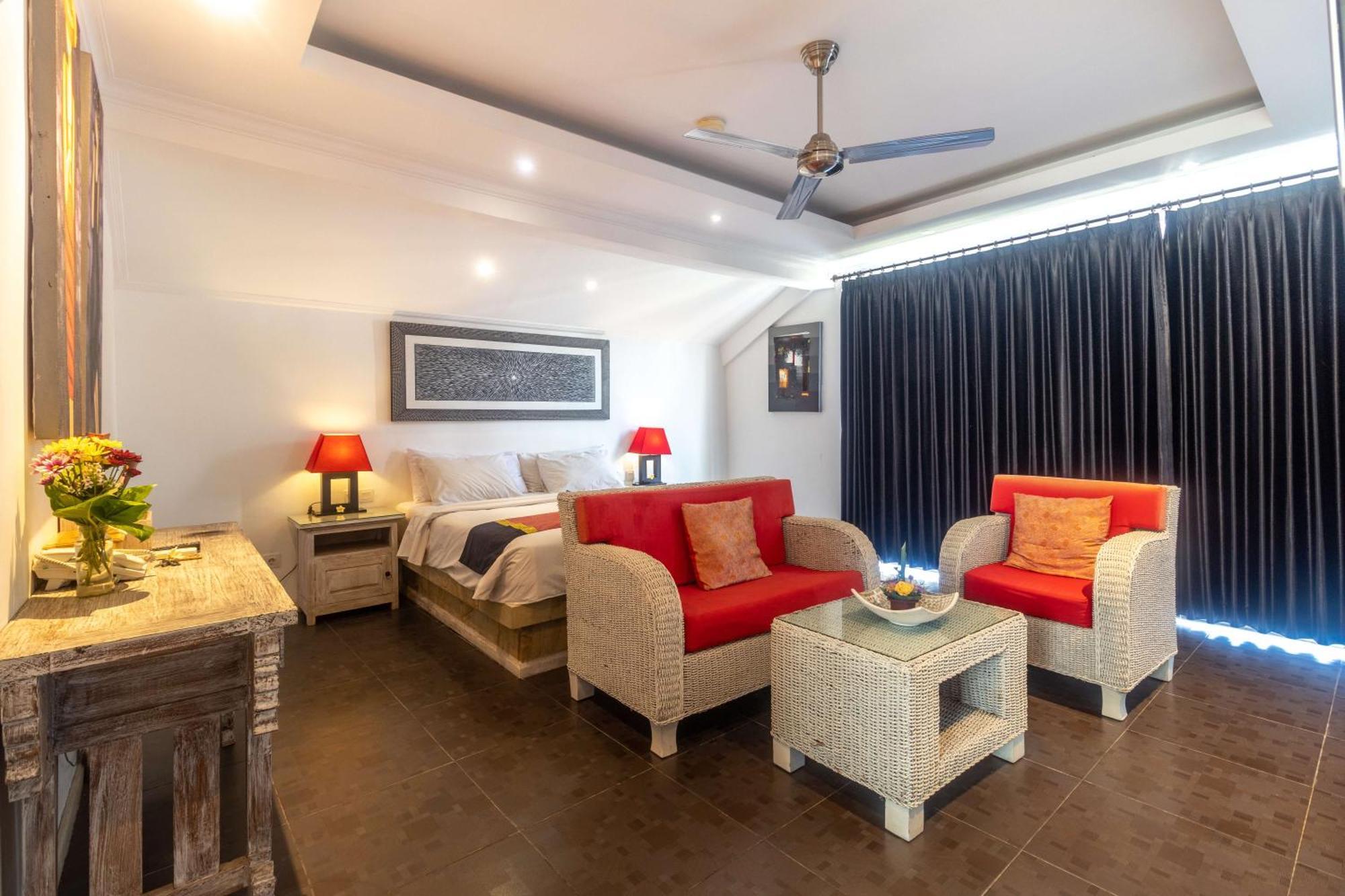 Aleesha Villas And Suites Sanur  Exterior photo