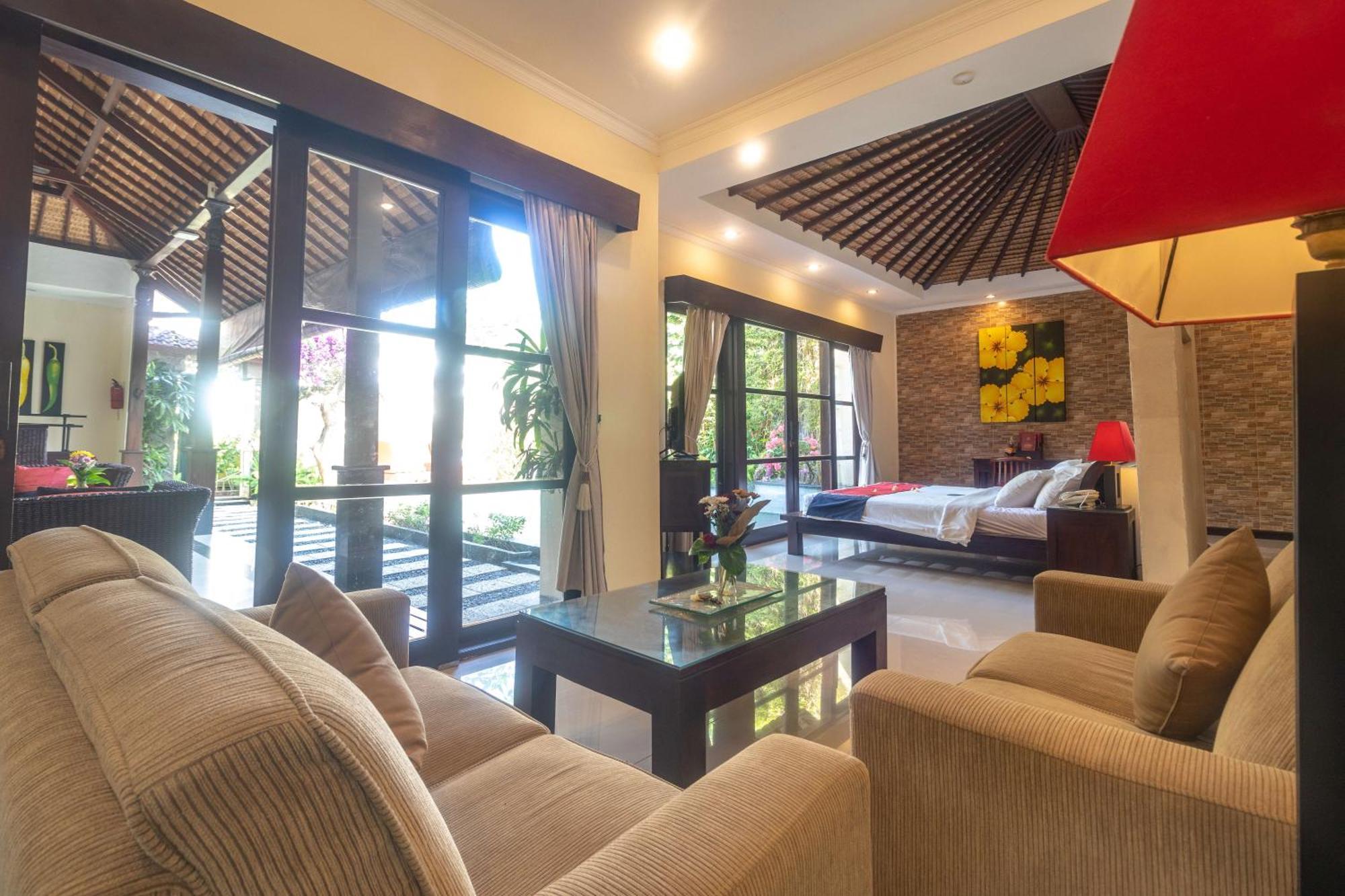 Aleesha Villas And Suites Sanur  Exterior photo