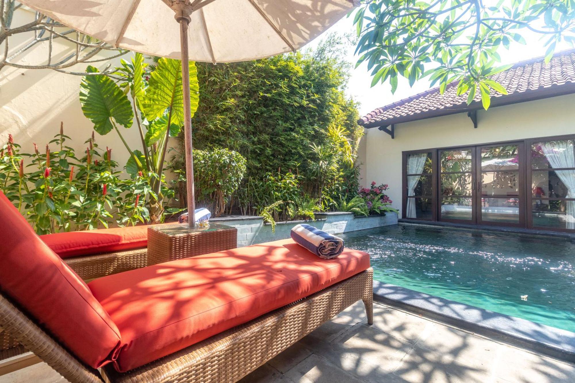 Aleesha Villas And Suites Sanur  Exterior photo