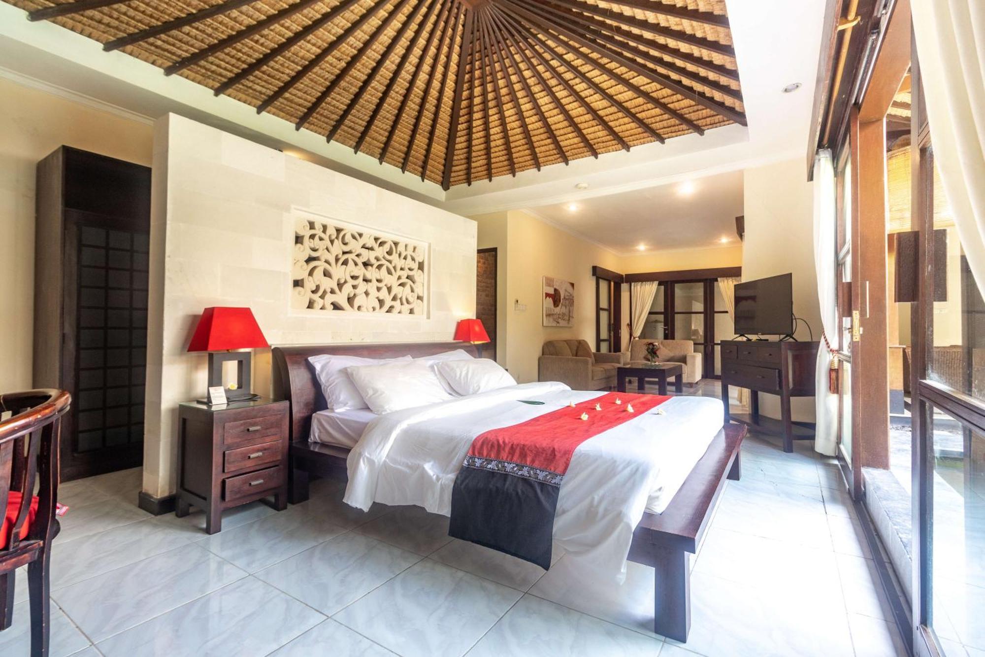 Aleesha Villas And Suites Sanur  Exterior photo